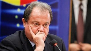 Ciudata istorie a apartamentului de lux in care locuieste Vasile Blaga! Cum a ajuns eternul bugetar sa stea intr-un imobil de 209 mp, in centrul Capitalei