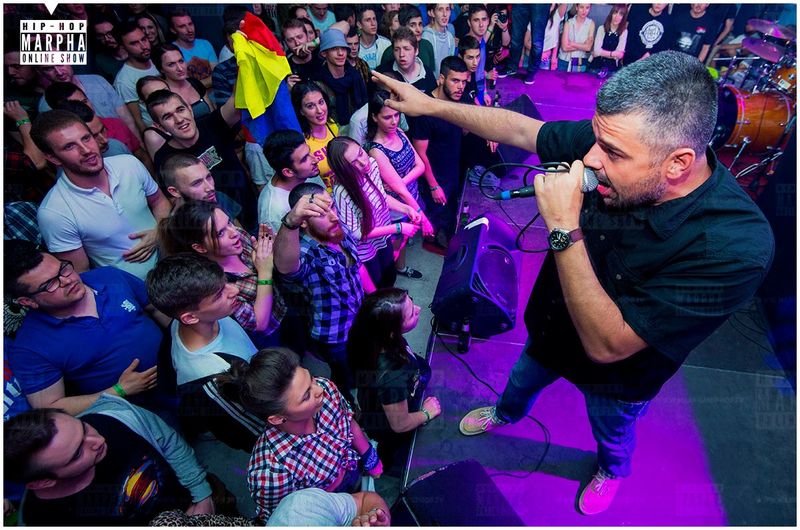 A cantat rap sub numele de Butch