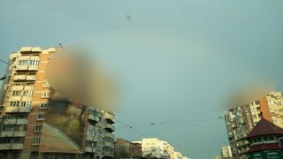 Imaginile diminetii vin din Bucuresti. Desi nu a plouat, un curcubeu superb a aparut pe cerul Capitalei