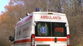 Timisoara: Copil de 11 ani in coma, dupa ce a căzut de la etajul al patrulea al unui bloc