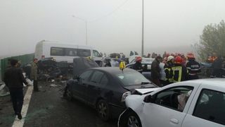 Accidentul de pe Autostrada Soarelui: 24 de oameni răm&acirc;n internaţi &icirc;n spitale