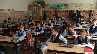 Schimbari in Educatie. Toate scolile ar putea avea clase pentru elevii cu nevoi speciale