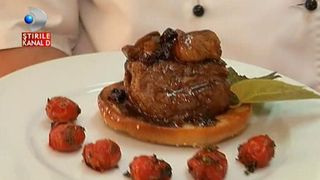 Doriti sa va rasfatati cu un deliciu elegant la fel ca in restaurantele de lux? Un chef din Sibiu va dezvaluie secretele unui preparat rafinat: turnedo cu muschi de vita si foie gras.