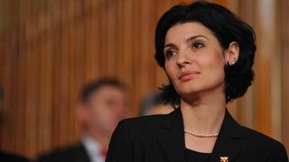 Lavinia Sandru si-a programat nasterea pentru marti