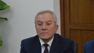 Primarul din Buzau sustine ca &rdquo;gasti mafiote&rdquo; incearca sa-l denigreze si ca ar fi fost urmarit de o firma de detectivi particulari