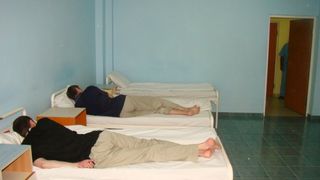 Buzau: Barbatul care si-a ucis mama a evadat dintr-o sectie a Spitalului de Psihiatrie Sapoca