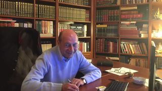 Traian Basescu l-a dat in judecata pe Oreste! Fostul presedinte ii cere jurnalistului sa aduca dovezi ca ar fi semnat un angajament cu KGB-ul