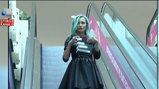 Nu ai bani de Black Friday? Uite solutia extrem de simpla prin care mergi in mall si nu cheltui niciun ban. Ce faci in weekend