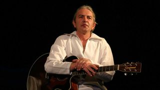 Ducu Bertzi, audiat la politie: "M-au intrebat despre o firma de turism, habar nu am de ea"