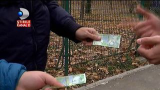 Cum poti, dar cat de greu este sa iti recuperezi banii platiti pe timbrul de mediu. Taxa este ilegala, dar Statul nu vrea sa plateasca banii