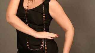 O cunoscuta spiritista din Romania redeschide cazul mortii Malinei Olinescu! "Detectivul paranormal" Nina Petre: "Nu s-a sinucis! A ingerat sedative puternice!"