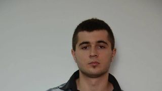 El este romanul din spatele site-ului cu stiri false care l-a ajutat pe Donald Trump sa devina presedintele SUA