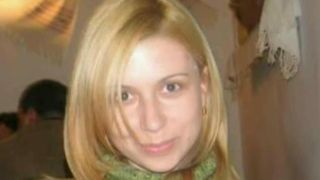 A murit la sase ore dupa ce a fost consultata de medic! La sapte ani de la moartea tinerei, parintii asteapta sa se faca dreptate. Ce i-ar fi adus, de fapt, moartea tinerei