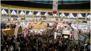 Pavilionul A al Romexpo va fi transformat intr-o sala polivalenta. Aceasta va purta numele "Nadia Comaneci", iar amenajarea va costa 30 de milioane de euro