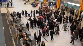 Sapte curse aeriene au intarzieri din cauza cetii de pe Aeroportul International Cluj