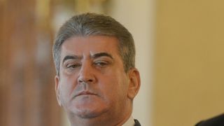 Cuscrul lui Gabriel Oprea, bugetar de lux! Danut Tudor castiga peste 12.000 lei intr-o pozitie de functionar cu statut special in Ministerul de Interne