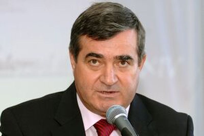 Danut Tudor e de 7 ani sef in MAI