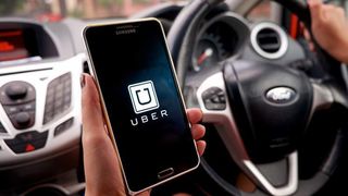 ANAF vrea sa-si recupereze impozitele si taxele datorate de soferii Uber pentru veniturile incasate anul trecut