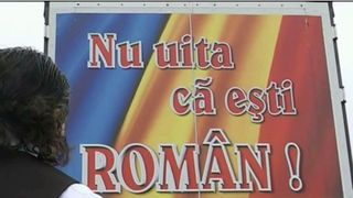 Un sofer de tir are si-a imprimat camionul cu versuri ale lui Mihai Eminescu si-l plimba prin toata lumea