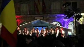 Tinerii plecati la studii in strainatate au facut un gest deosebit de Ziua Nationala a Romaniei