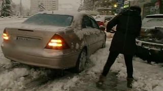 Circulatia rutiera se desfasoara in conditii de iarna pe majoritatea drumurilor nationale din Harghita