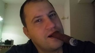 Serban Huidu a rabufnit pe Facebook din cauza traficului aglomerat spre munte. "Ia-o pe contrasens, nu ar fi prima data", i-au spus internautii