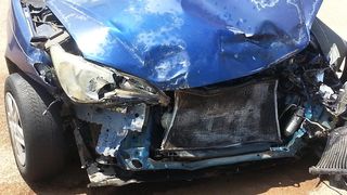 Moarte violenta in Prahova. Un barbat a murit dupa ce a intrat cu masina intr-o autobasculanta parcata pe marginea drumului