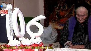 Secretul longevitatii bunicii din Galati care a ajuns la 106 ani: "Munca si paharelul de vin sau de rachiu"