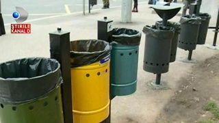 In Constanta, oamenii isi doresc cosuri de gunoi zburatoare: "Sa adune toate gunoaiele de pe strazi"