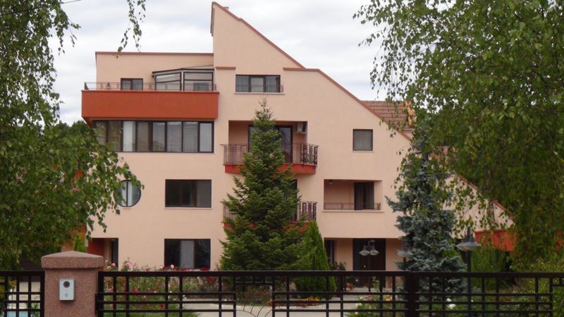 Asa arata casa acum, de cand si-a schimbat proprietarul