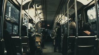 Timisorenii i-au venit de hac unui hot de buzunare din mijloacele de transport in comun. Calatorii l-au dus cu forta la politie