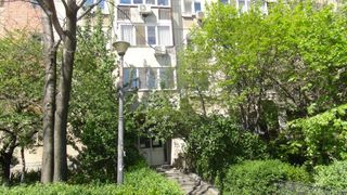 In acest bloc si-a cumparat judecatoarea un apartament cu 3 camere