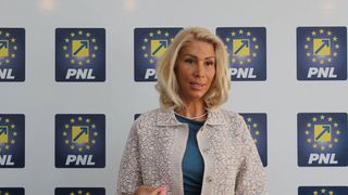 Raluca Turcan are vila in Mogosoaia, luata pe credit! Sotul ei, insa, are de recuperat 10.000 euro de la PNL, partid condus chiar de consoarta lui