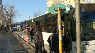 Gata cu nesfarsitele asteptari in statiile RATB. Regia de transport a Capitalei va lansa o aplicatie care arata exact minutul in care va ajunge autobuzul la calatori