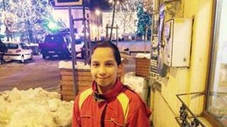 Povestea care a revoltat internetul. Un copil sarman, dat afara de la patinoar, desi cineva ii platise biletul. Romanii refuza sa se mai duca la patinoar, dupa gestul discriminatoriu al patronului