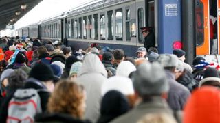 Aproape 600 de calatori au fost prinsi fara bilet in trenurile controlate de politisti in ultimele patru zile