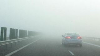 Trafic ingreunat pe mai multe drumuri nationale din judetele Brasov, Constanta si Suceava, din cauza cetii