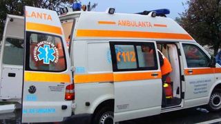 Serviciul de Ambulanta, din nou luat cu asalt in perioada sarbatorilor. Aproape o mie de apeluri in ziua de Craciun