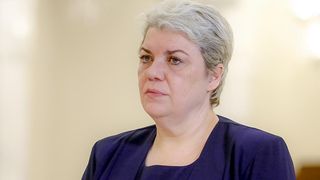 Iohannis: Nu accept propunerea ca Sevil Shhaideh sa fie premier