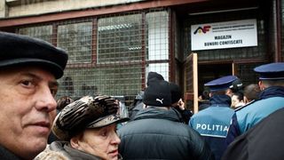 Ancheta interna la ANAF, dupa ce unul dintre magazinele sale a scos la vanzare pliculete care ar contine etnobotanice