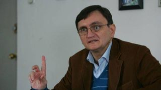 Avocatul Poporului a ajuns la CCR pentru a contesta legea care NU permite unui condamnat penal să ocupe funcţii în guvern