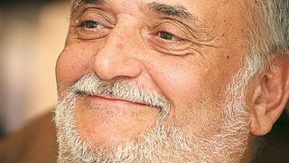 Razboi total intre copiii lui Dinu Patriciu! Fiul vitreg al miliardarului, evacuat din casa la cererea fiicelor "bune"! Razbunarea surorilor, dupa ce Andrei Stefan si-a cerut "partea"