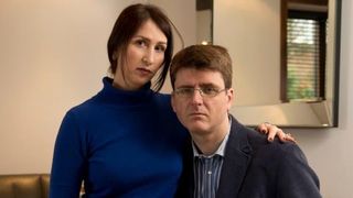 Nora lui Dan Adamescu acuza statul roman ca a incercat sa o rapeasca. "M-au trantit la pamant si m-am luptat cu ei pana cand un vecin mi-a auzit tipetele"