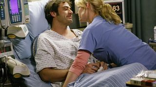 Actorul Jeffrey Dean Morgan din serialul Anatomia lui Grey si Aaron Eckhart, cunoscut pentru rolul din filmul &bdquo;Cavalerul negru&rdquo;, au ajuns in Romania