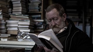 Ministrul Muncii spune ca Legea salarizarii unitare va fi transmisa Parlamentului in luna iunie. Ce salariu va avea un invatator dupa salarizarea unitara