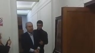 Afaceristul, slab si tras la fata