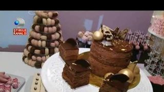 Desertul desprins din cartile de basme. Cum se face prajitura de lux