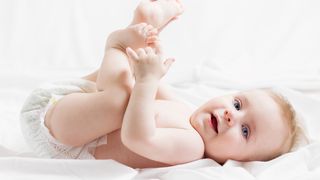 Pericolul ascuns din scutecele pentru copii. Un nou studiu scoate la iveala o realitate ingrijoratoare