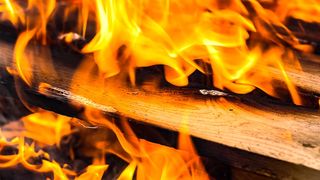 Un copil de 10 ani a murit in urma unui incendiu devastator in Borsa, judetul Maramures