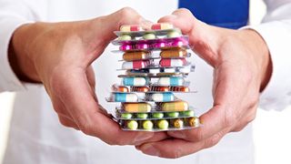 Toate medicamentele evaluate de Agentia Nationala a Medicamentului vor fi introduse pe lista de compensate